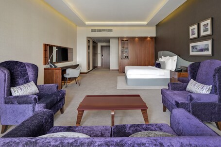 Radisson Blu Hotel Dubai Waterfront - Image 219