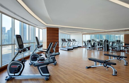 Radisson Blu Hotel Dubai Waterfront - Image 100