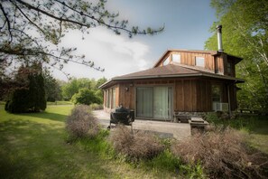 The Octagon | Individually decorated, individually furnished, desk, free WiFi - Shire In The Woods (Mc Grath)