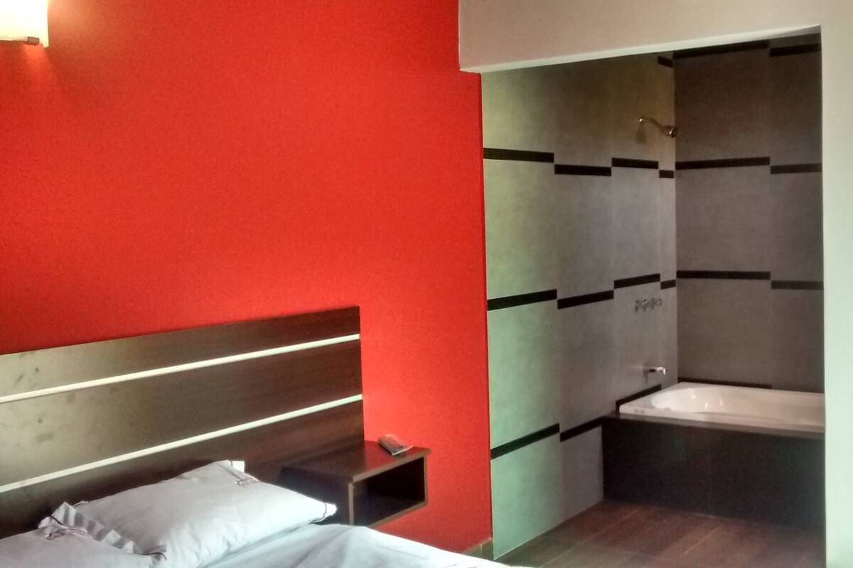 Desk, iron/ironing board, rollaway beds, free WiFi