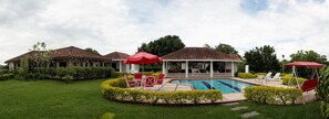 Piscina externa