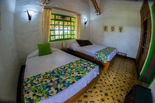 Blackout drapes, free WiFi