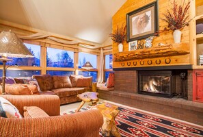 คอนโด | เตาผิง