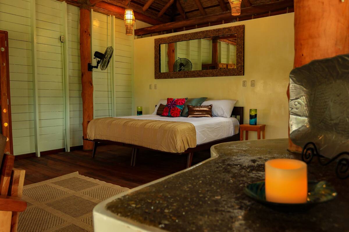 Cabin, 1 King Bed | Free WiFi