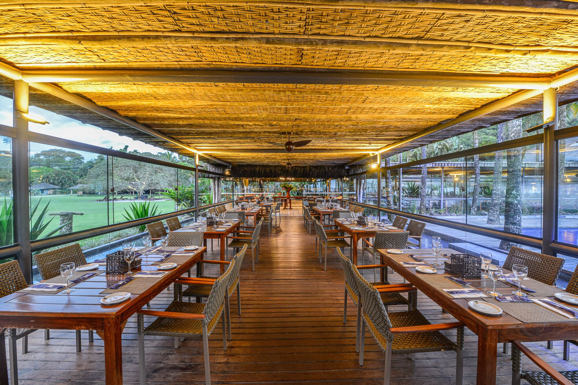 3 restaurants, breakfast, lunch, dinner served; brazilian cuisine