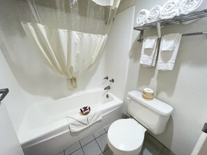 Standard Double Room, 2 Queen Beds | Bathroom | Combined shower/tub, free toiletries, towels