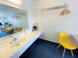 Chambres insonorisées, Wi-Fi gratuit, draps fournis