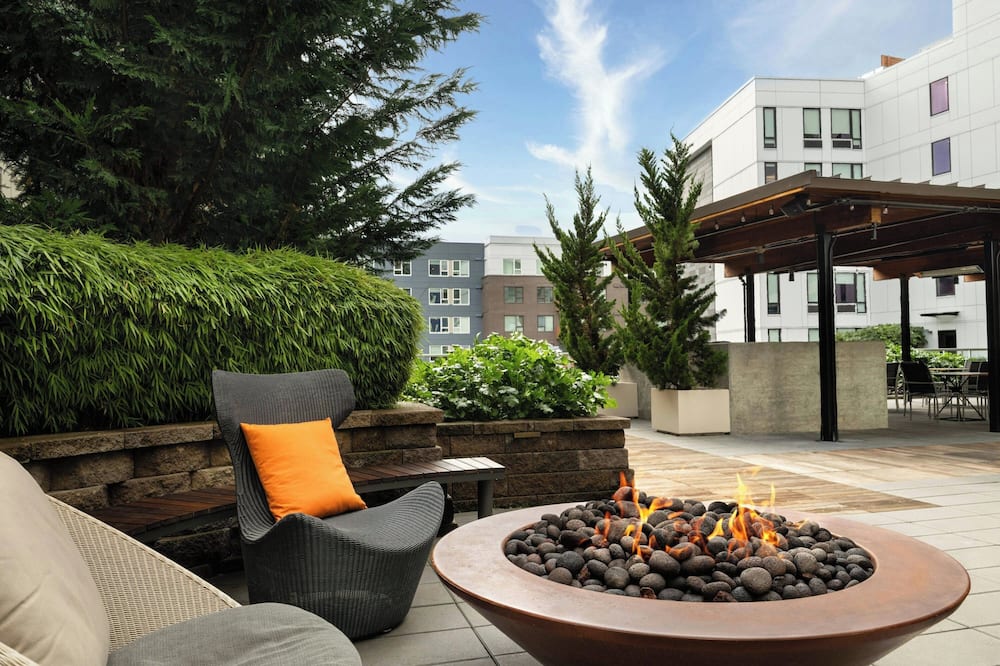 Aloft Seattle Redmond