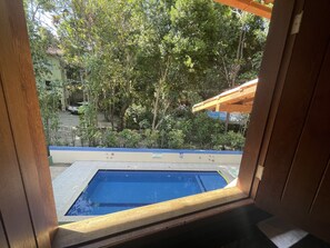 Vista al agua