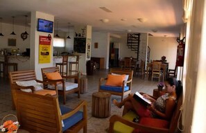 Reception - Hostel Poesia (Foz do Iguaçu)