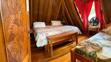 Comfort Apartment, Multiple Beds, Ocean View | Premium bedding, pillowtop beds, in-room safe, WiFi (free)