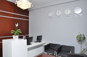 Reception - Afroaddis Hotel Apartment (Addis Ababa)