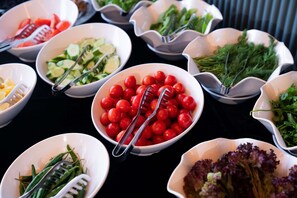 Daily buffet breakfast for a fee - Fier Life Center (Kocasinan)