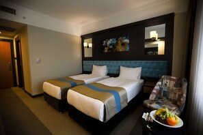 1 Schlafzimmer, Minibar, Zimmersafe, Schreibtisch