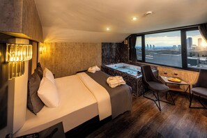 Business Double Room | Down duvets, Select Comfort beds, minibar, desk - Golden Dream Otel (Istanbul)