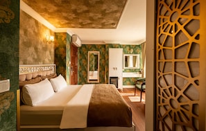 Family Triple Room, City View | Down comforters, Select Comfort beds, minibar, desk