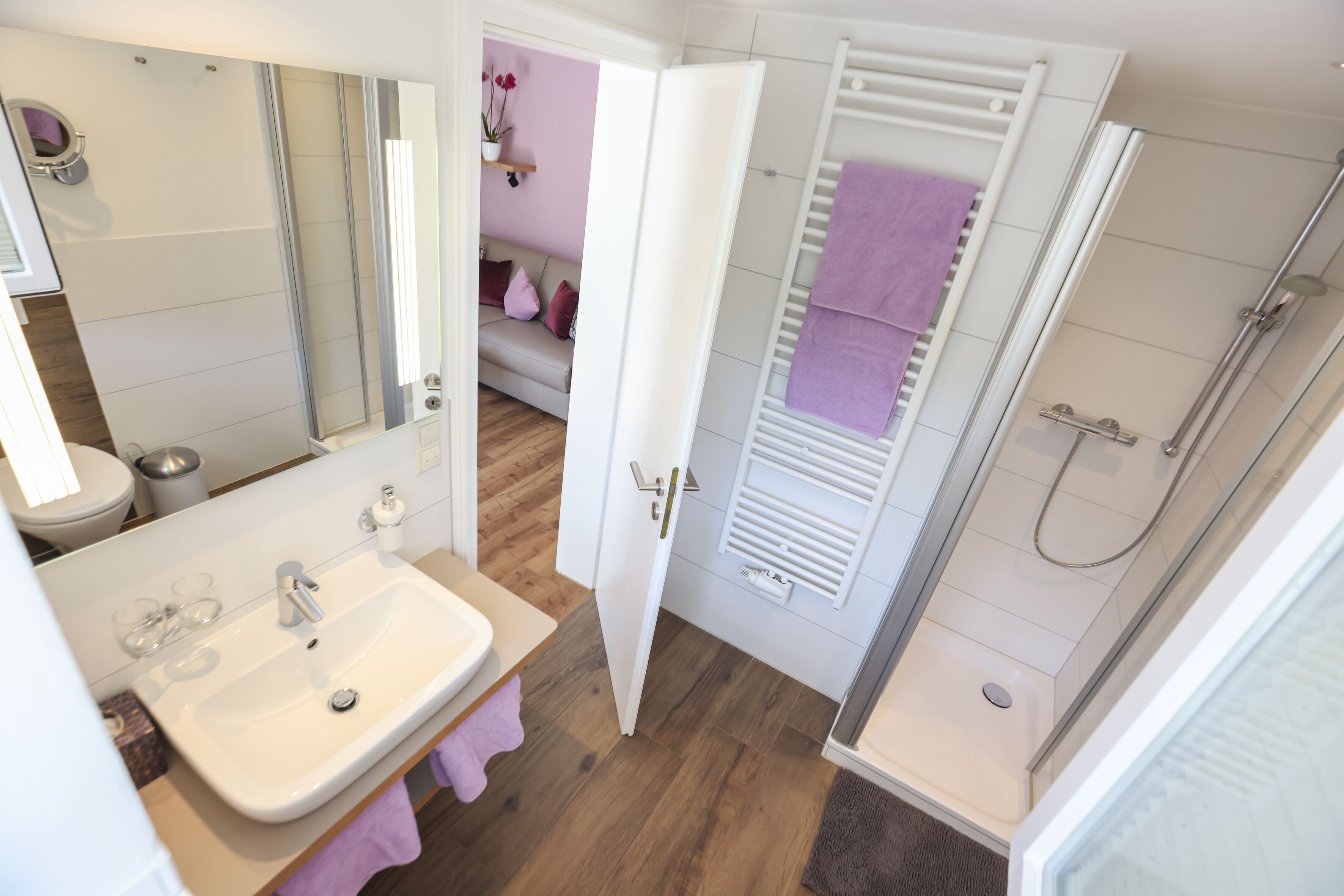 comfort apartment, 1 bedroom | bathroom | free toiletries, hair dryer, bathrobes, heated floors