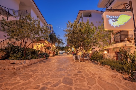 Exterior. Payam Hotel