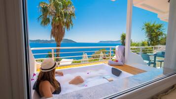 Premium Room with Sea View & Jacuzzi | View from room