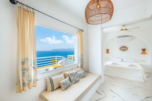 Premium Room with Sea View & Jacuzzi | Coin séjour