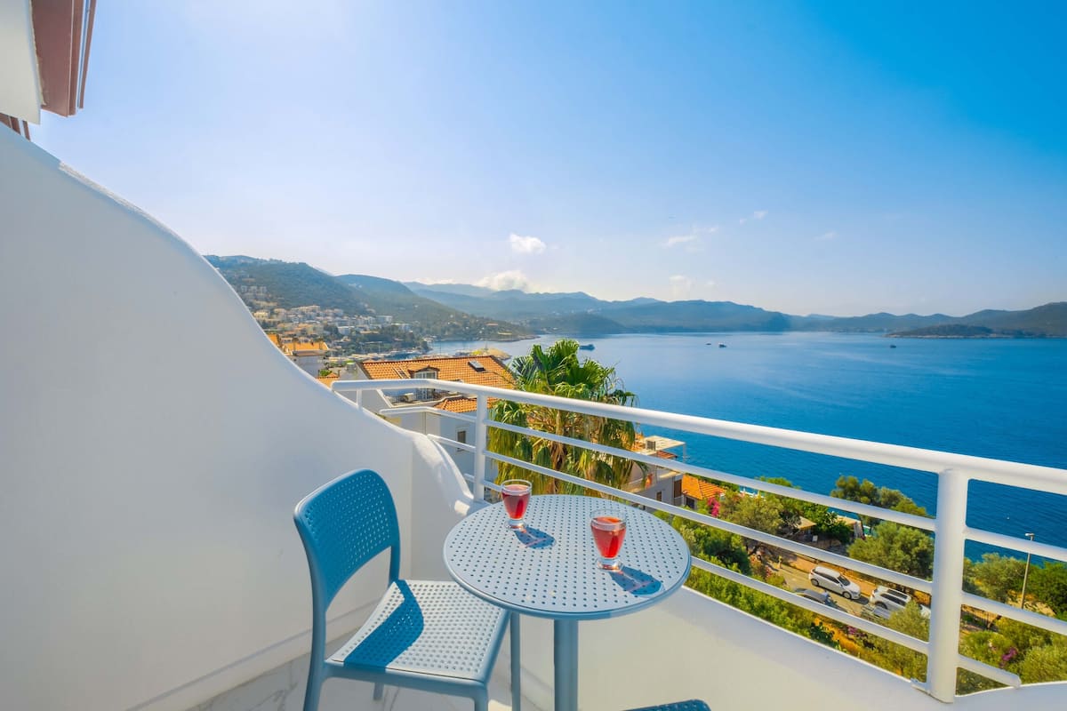 Penthouse Sea View Room | Blick vom Balkon