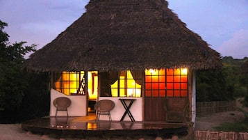 Bungalow, vista a la playa, frente al mar (Gecko) | Terraza o patio