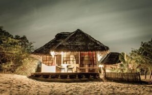 Luxury Bungalow, Beach View, Beachfront (Turtle ) | Terrace/patio - nZuwa Lodge (Pemba)