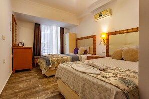Family Room | Minibar, in-room safe, free WiFi, bed sheets - London Hotel (Fethiye)