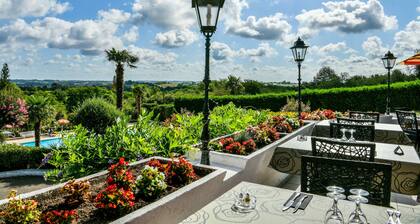 HĂŽtel Aux Tauzins