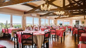 Restaurant - Hôtel Aux Tauzins (Montfort-en-Chalosse)