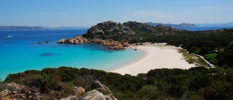 Ubicación cercana a la playa