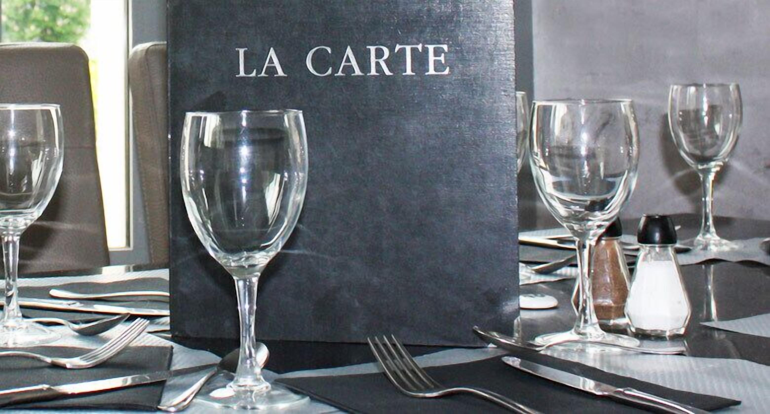 lunch and dinner served