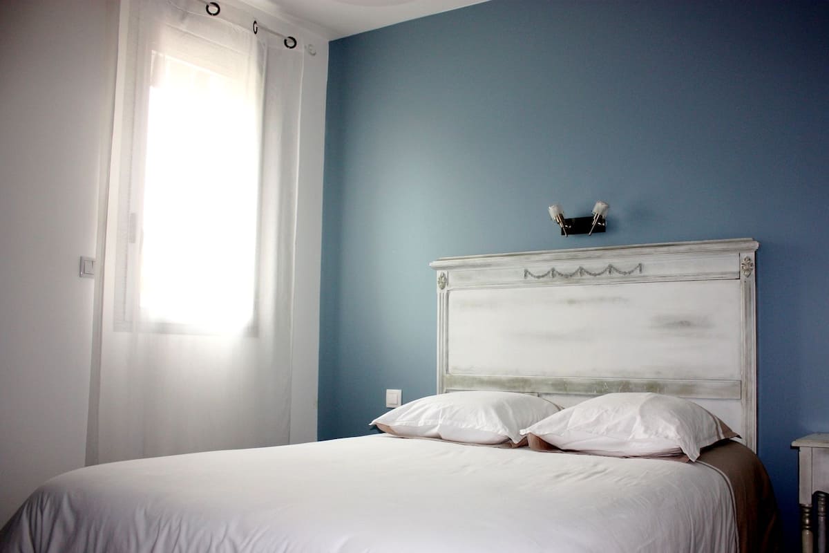 Standard-Doppelzimmer | Schreibtisch, kostenlose Babybetten, Zustellbetten, kostenloses WLAN