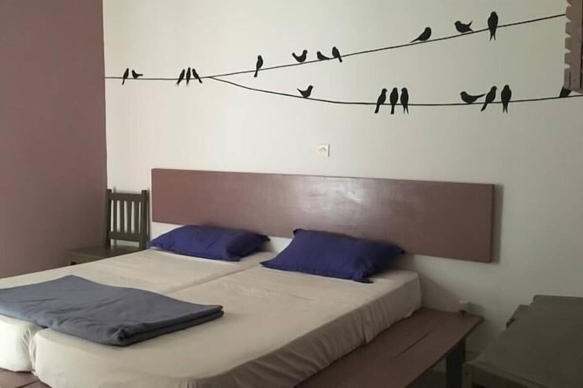 Double Room | In-room safe, soundproofing, cribs (free), WiFi (free)