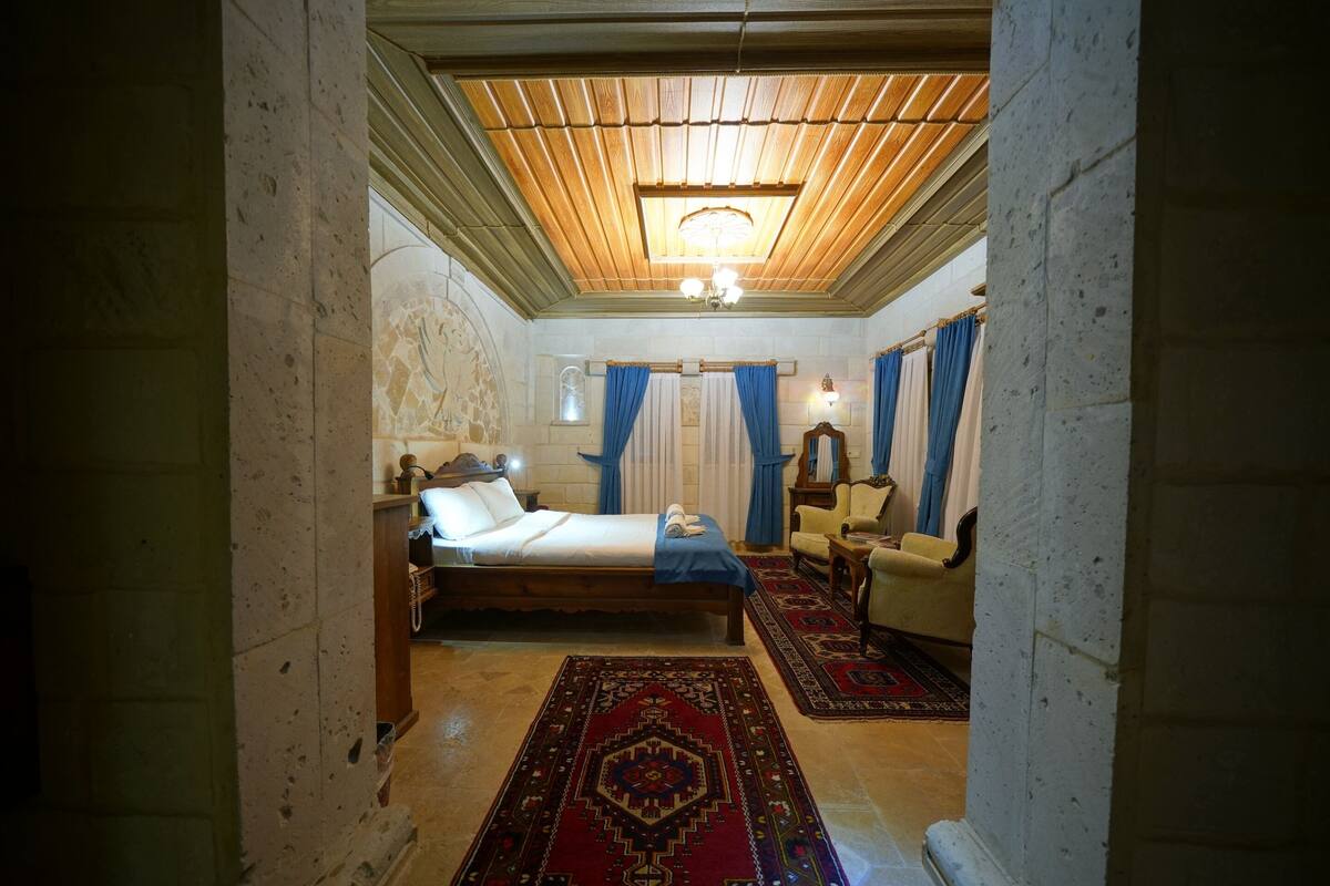 Deluxe Room, Balcony