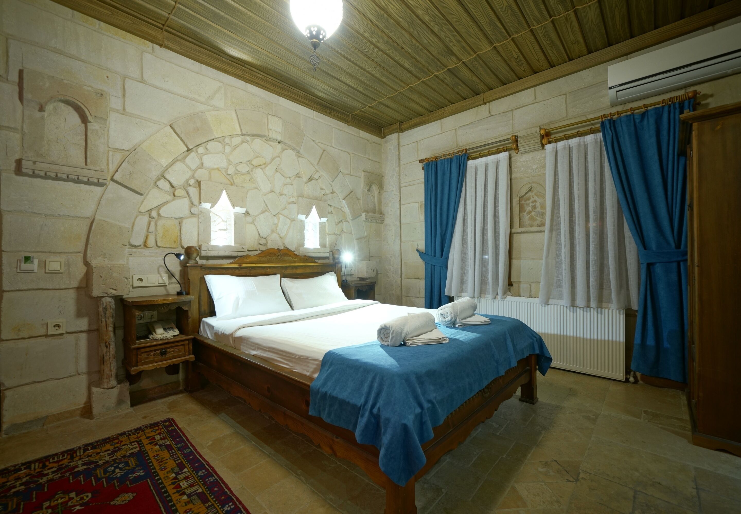 Photo - ShoeString Stone House