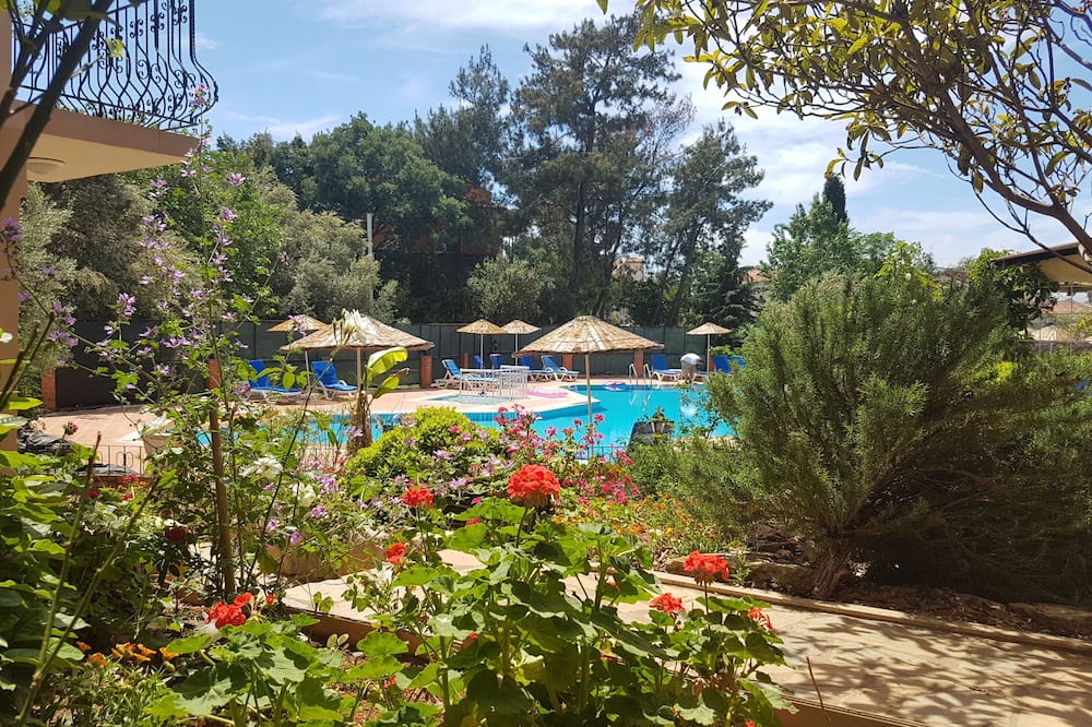 Tunacan Hotel