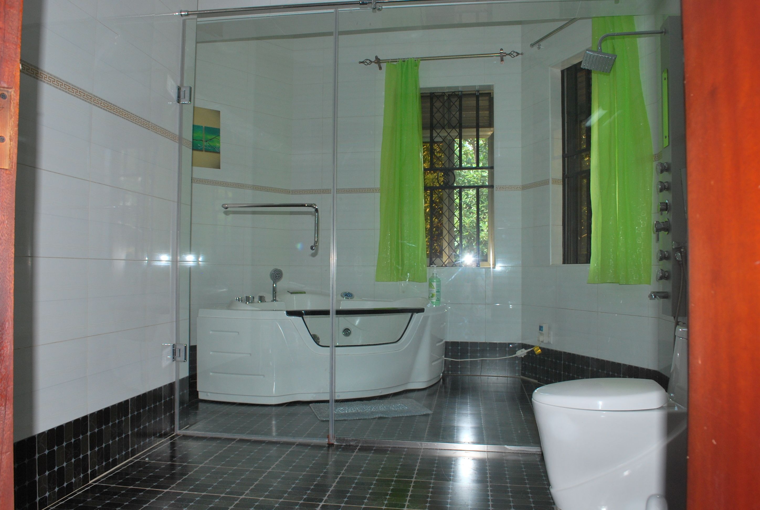Photo - Mowicribs Hotel and Spa
