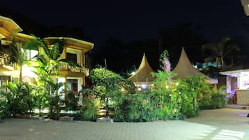 Vista al jardín