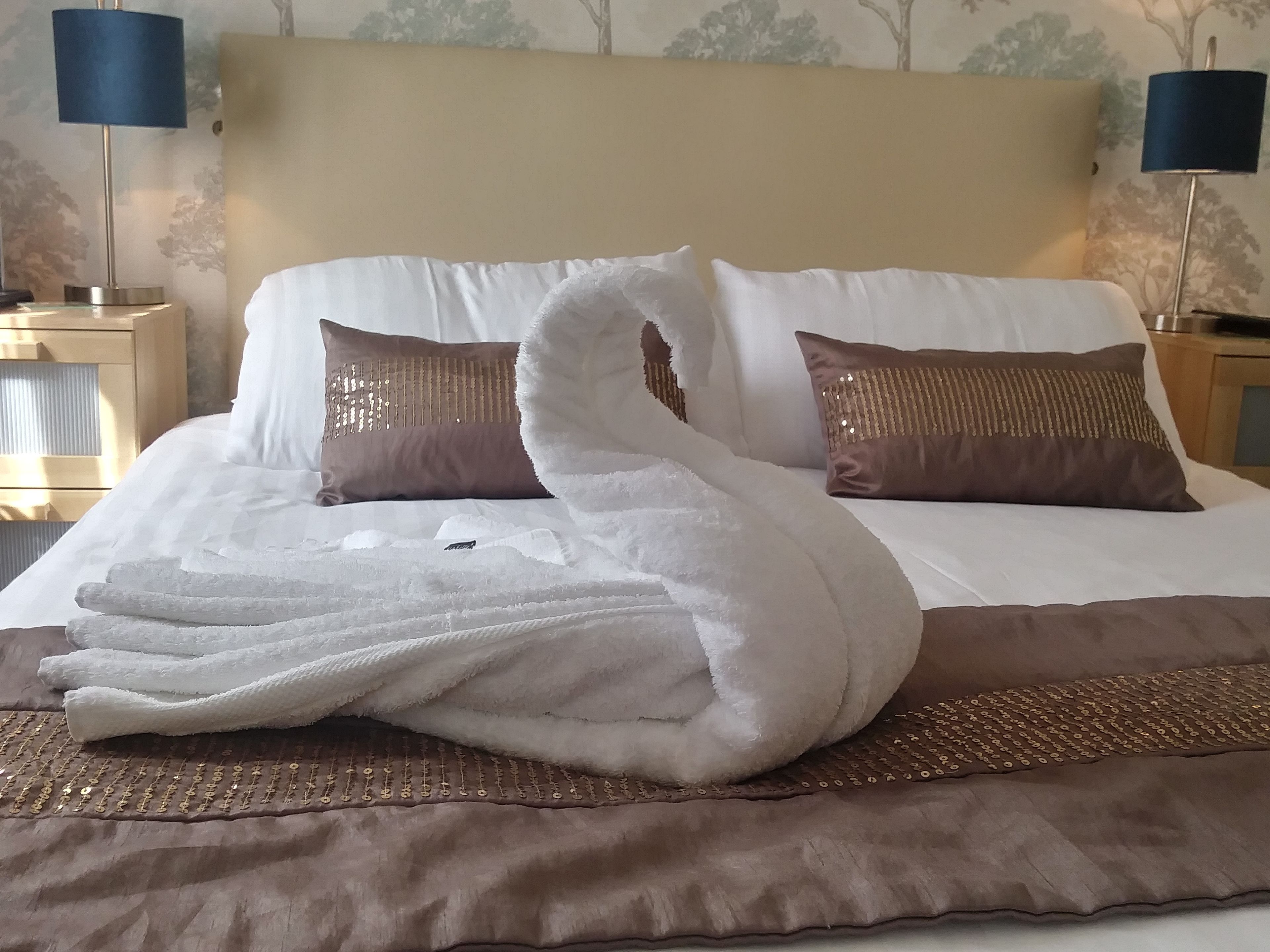 Habitació familiar (King Room) | Decoració individual, escriptori i cortines opaques 