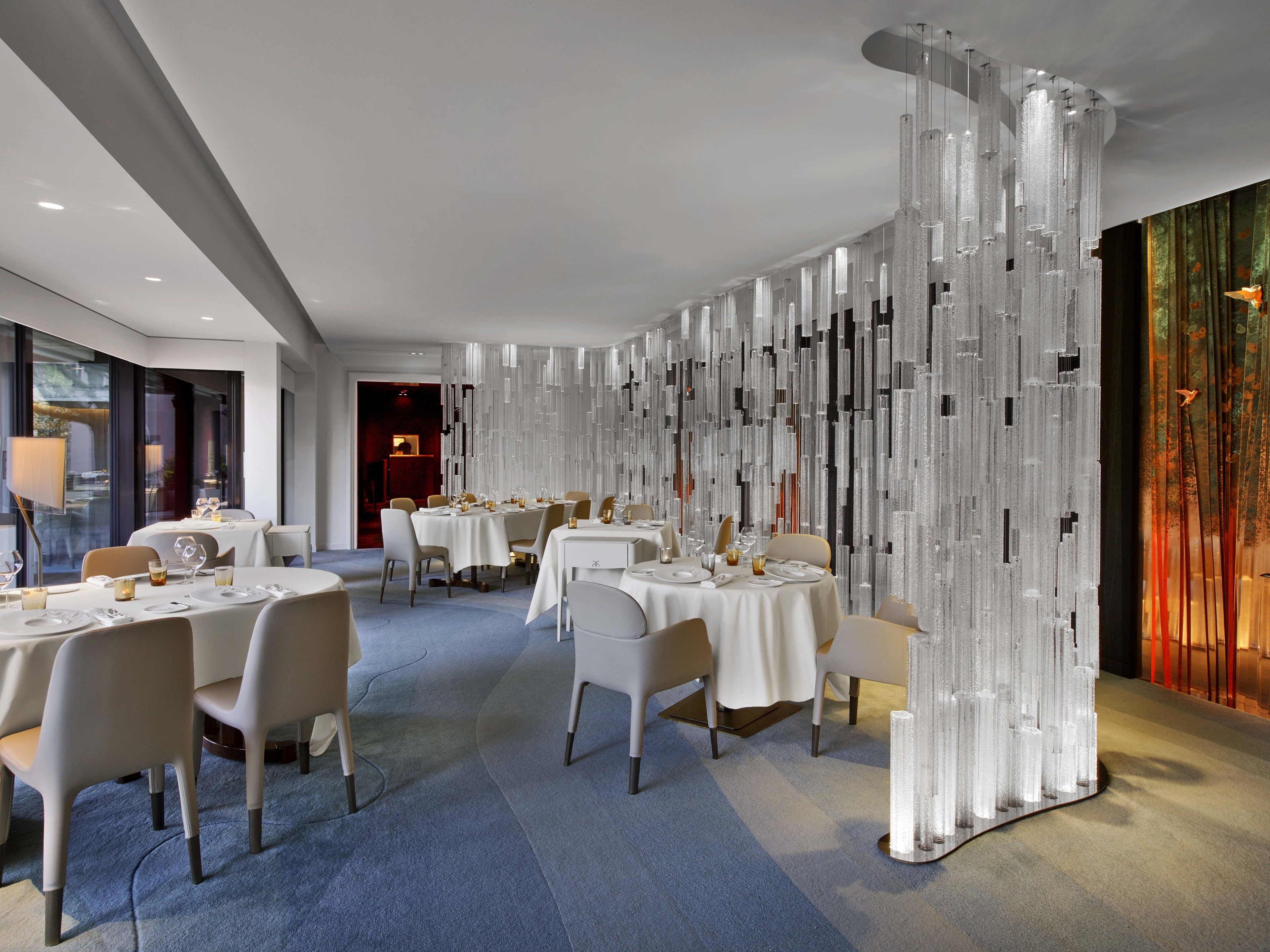 lunch and dinner served, french cuisine