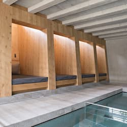 Bilik rawatan pasangan, sauna, tab panas, bilik wap, rawatan badan