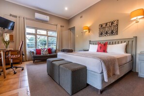 Individually decorated, individually furnished, desk, laptop workspace