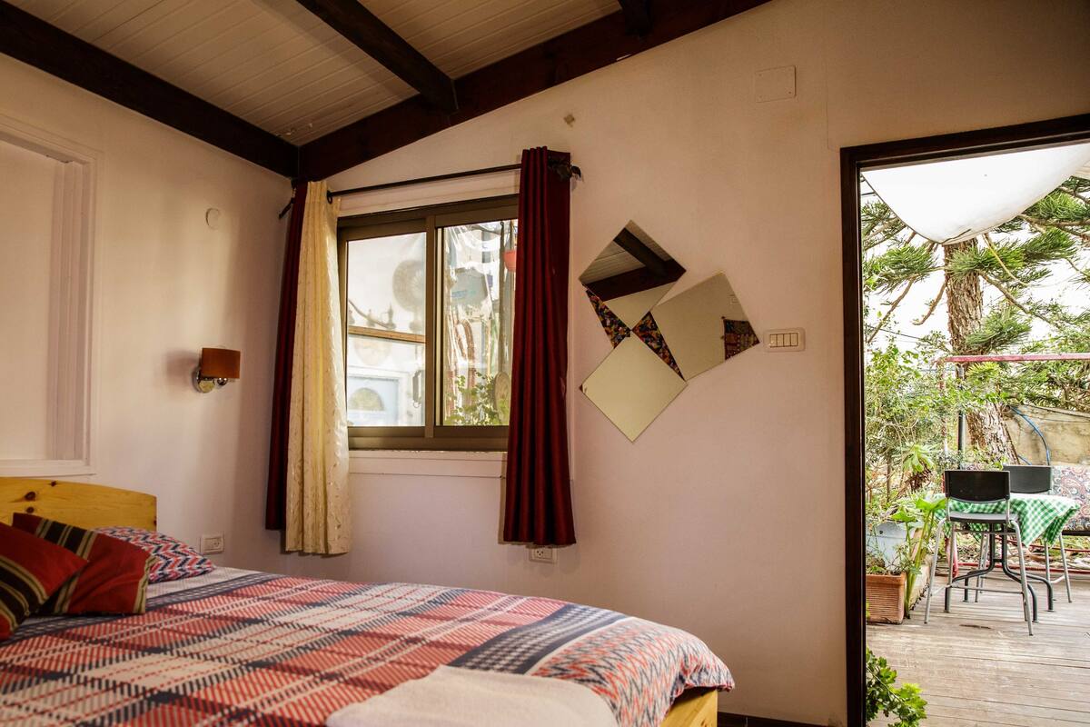 Basic Double Room | Desk, blackout curtains, iron/ironing board, free cots/infant beds