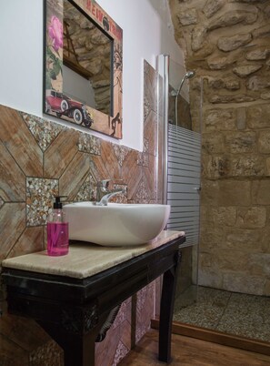 Free toiletries, hair dryer, towels