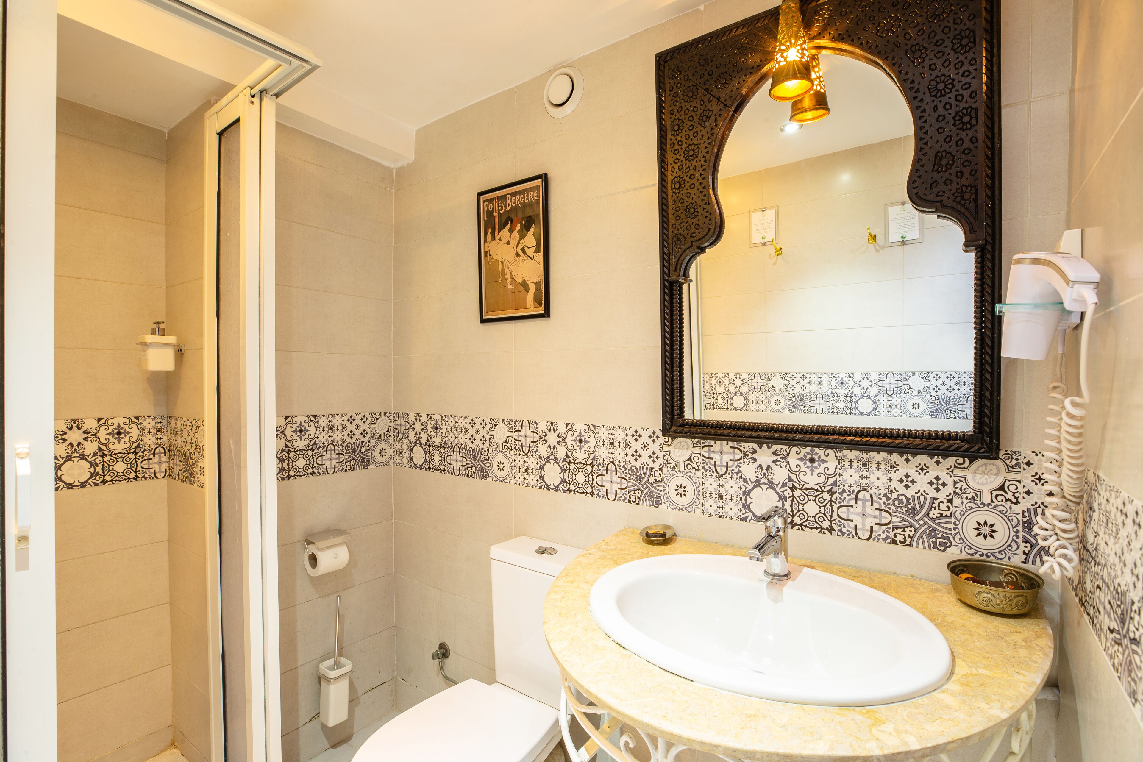 Photo - Dar Kika Salam By DKS