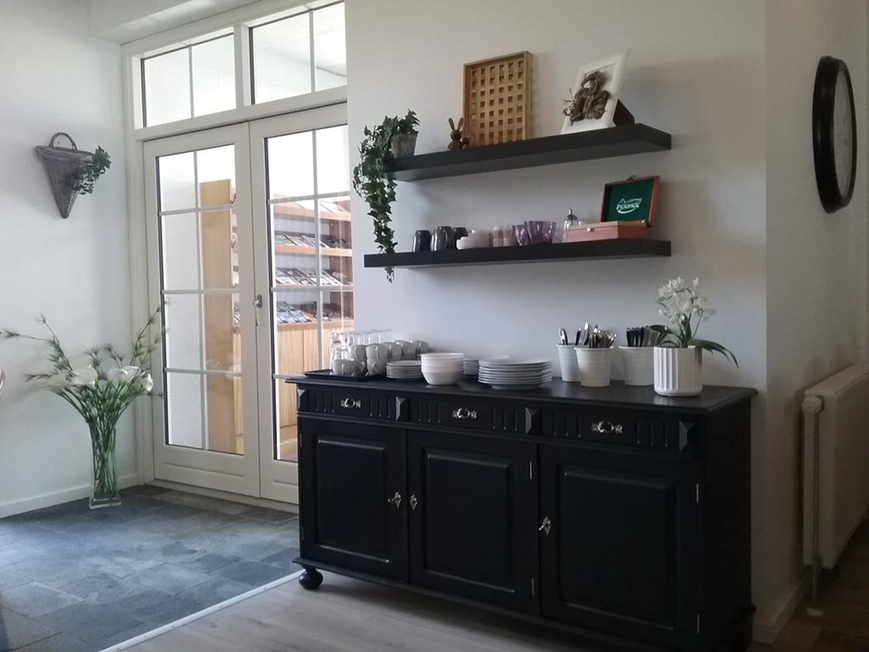 Desayuno bufé gratuito y diario