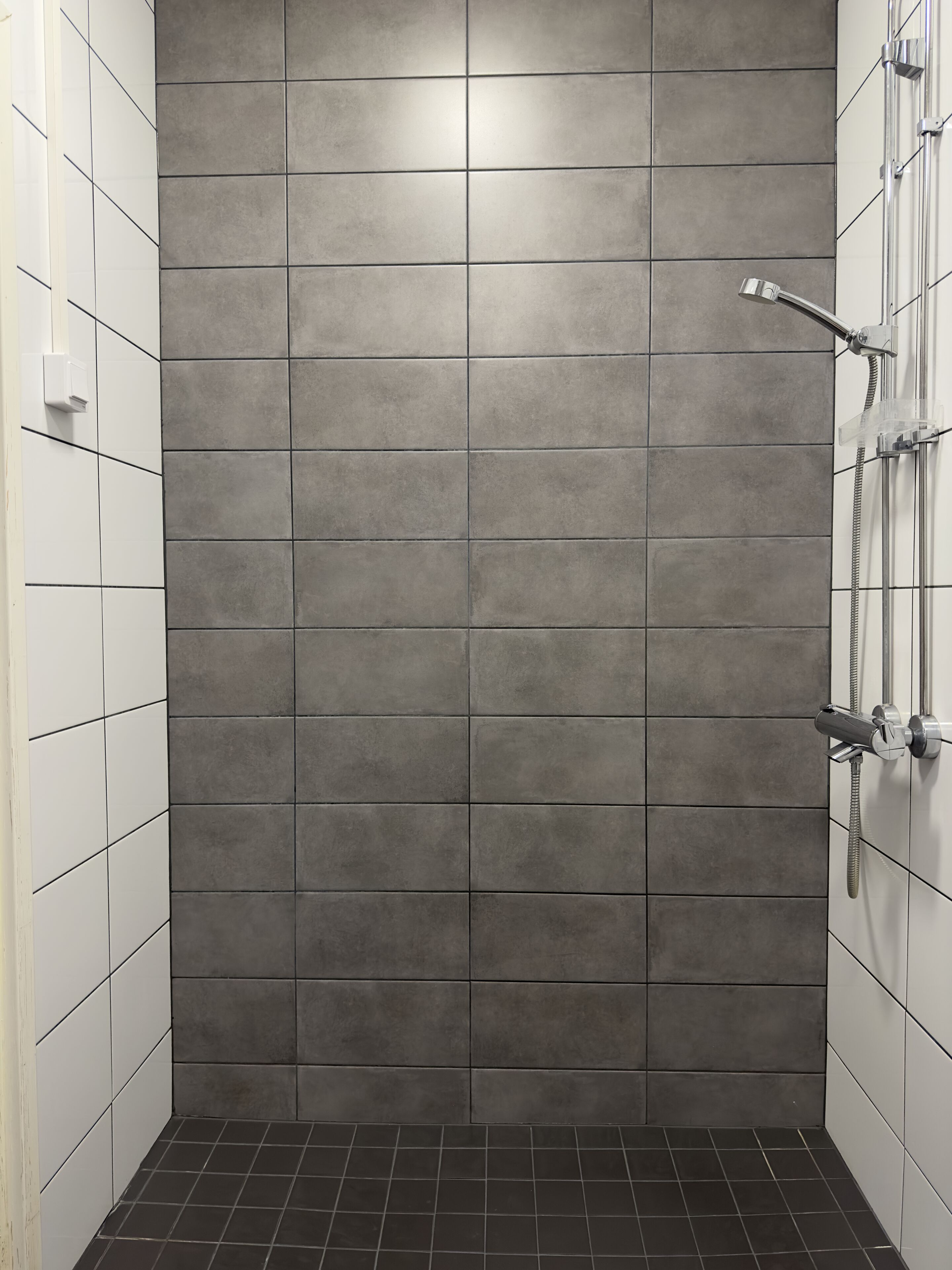 Photo - The Rooms Airport - 20Rooms