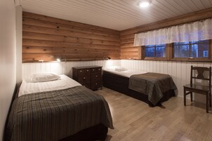 4 habitaciones, cortinas blackout y tabla de planchar con plancha 