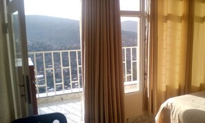 Single Room - Eminence Hotel (Kigali)